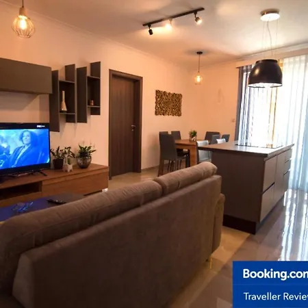 Msiebah Court Modern Near Sliema And St Julians Apartment San Gwann
