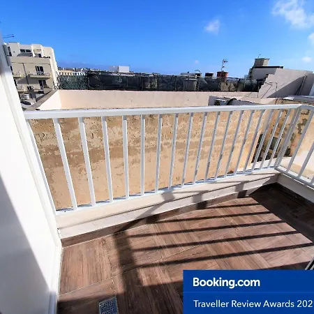 Msiebah Court Modern Near Sliema And St Julians شقة